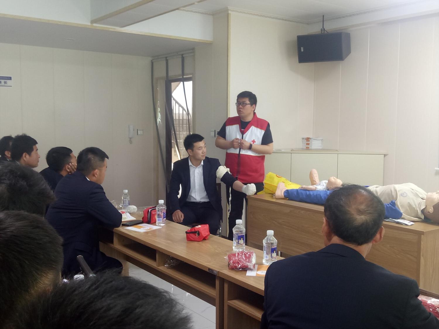 紅十字會應急救護培訓進企業，聚力提升員工自救互救能力