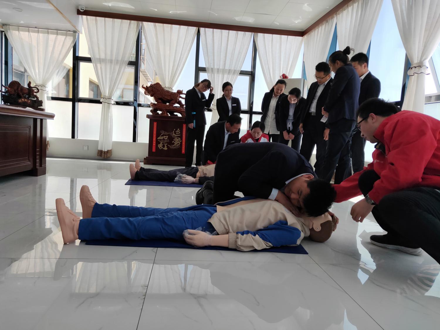 紅十字會應急救護培訓進企業，聚力提升員工自救互救能力