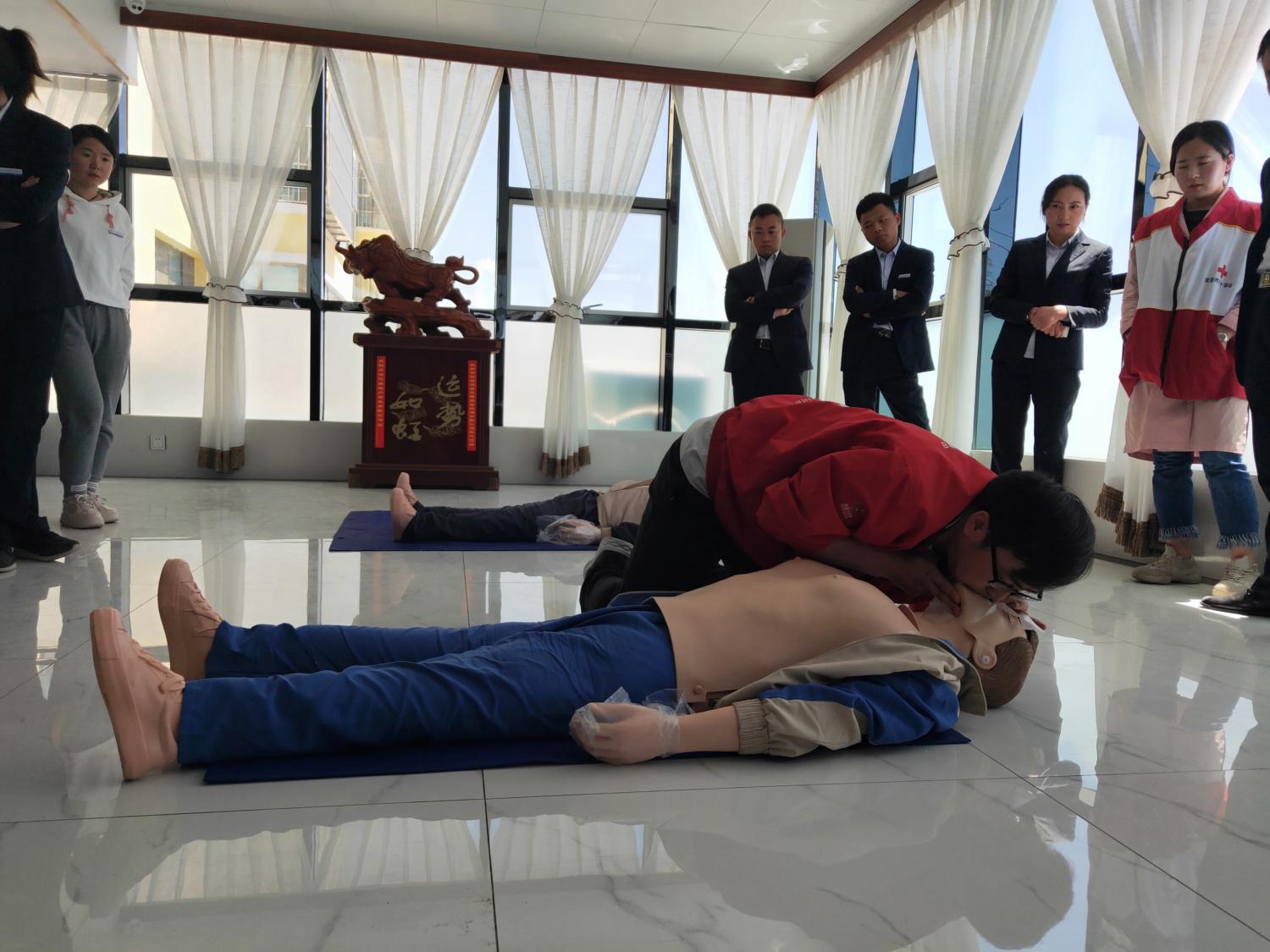 紅十字會應急救護培訓進企業，聚力提升員工自救互救能力